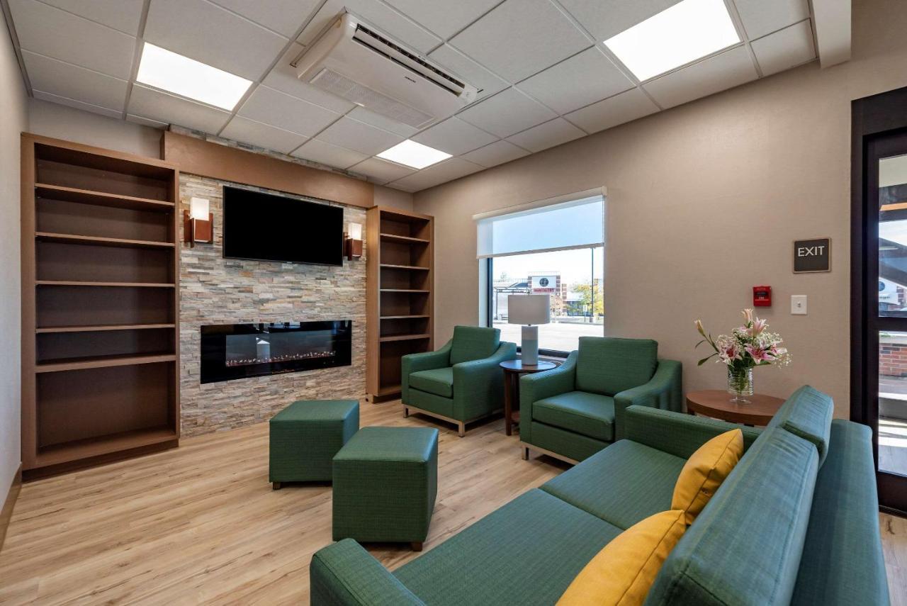 Comfort Suites Colorado Springs East - Medical Center Area 外观 照片