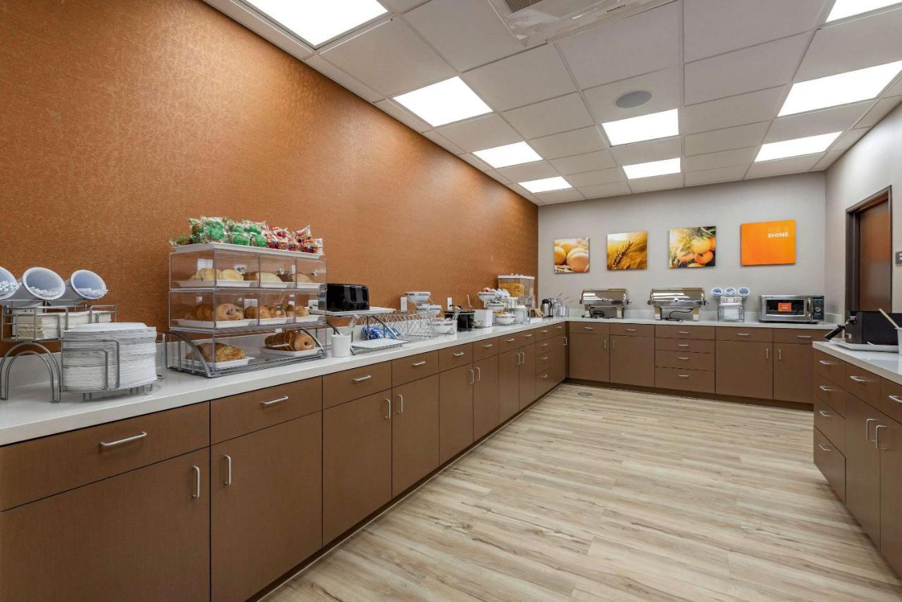 Comfort Suites Colorado Springs East - Medical Center Area 外观 照片
