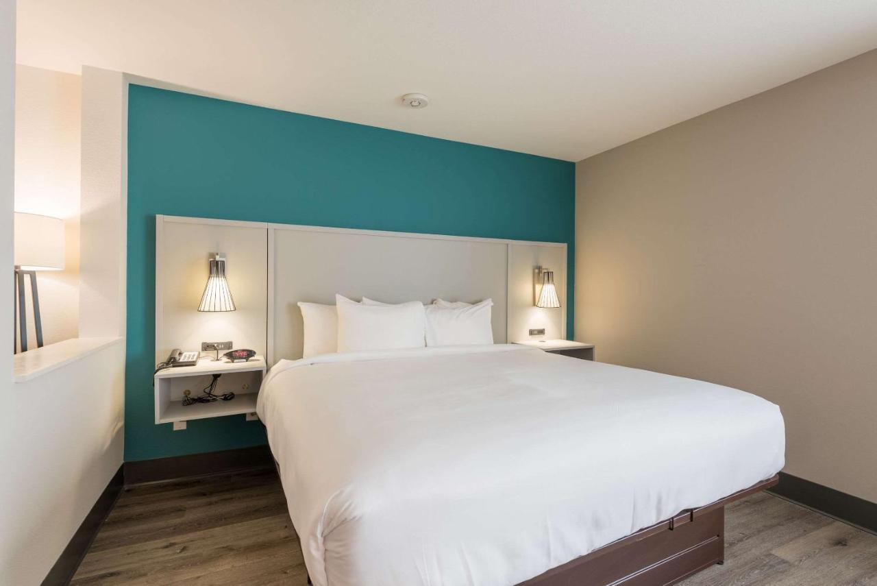 Comfort Suites Colorado Springs East - Medical Center Area 外观 照片