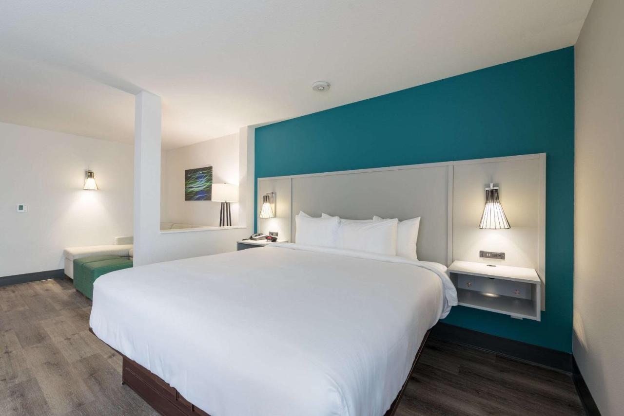 Comfort Suites Colorado Springs East - Medical Center Area 外观 照片