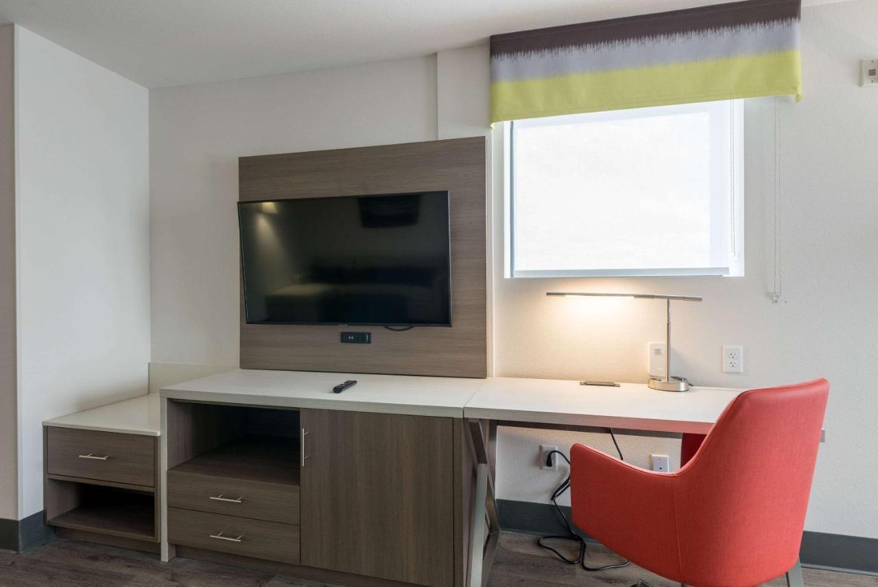 Comfort Suites Colorado Springs East - Medical Center Area 外观 照片