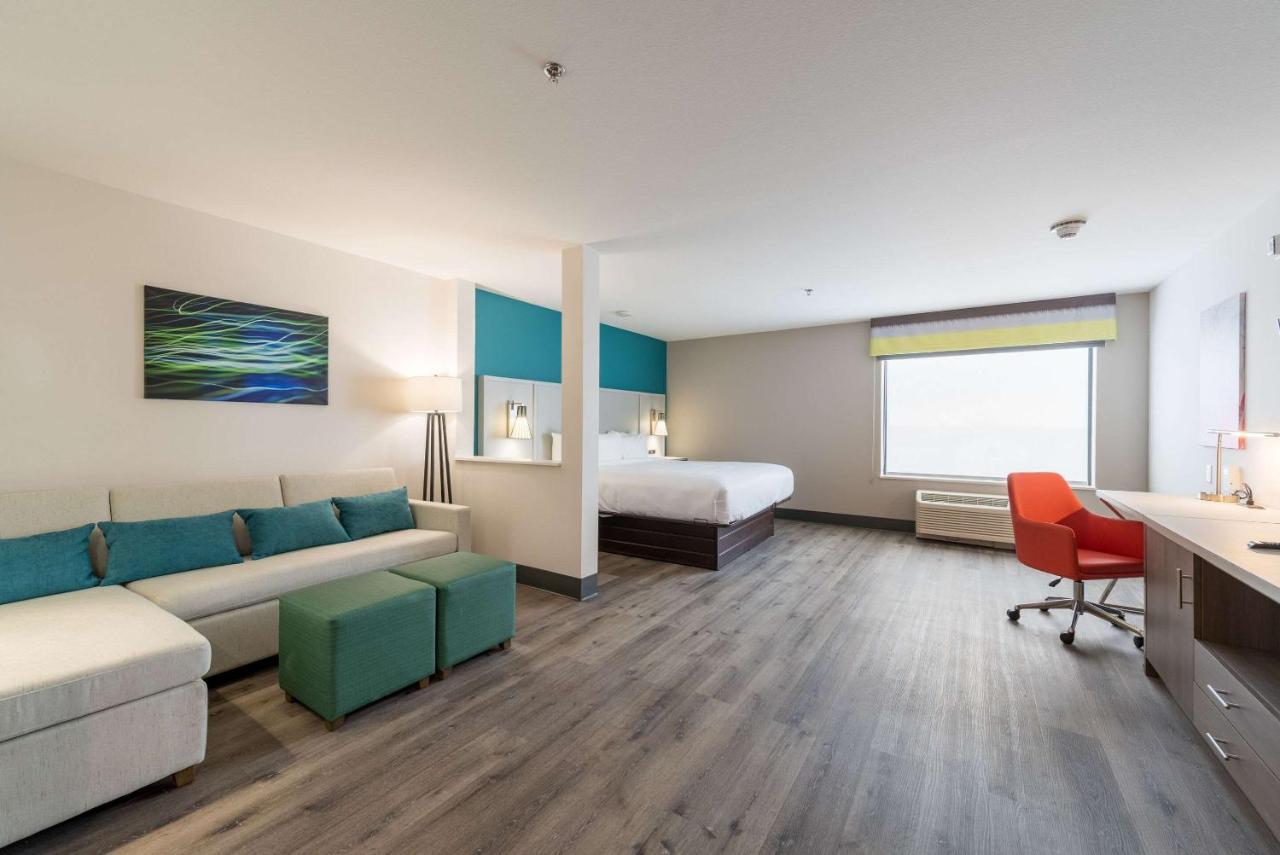 Comfort Suites Colorado Springs East - Medical Center Area 外观 照片