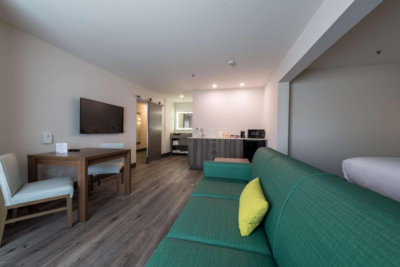 Comfort Suites Colorado Springs East - Medical Center Area 外观 照片