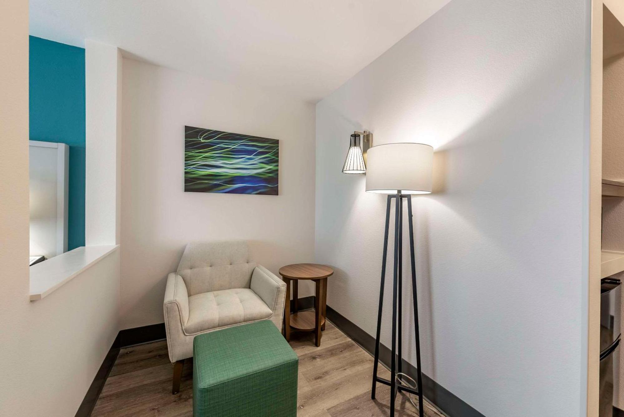 Comfort Suites Colorado Springs East - Medical Center Area 外观 照片