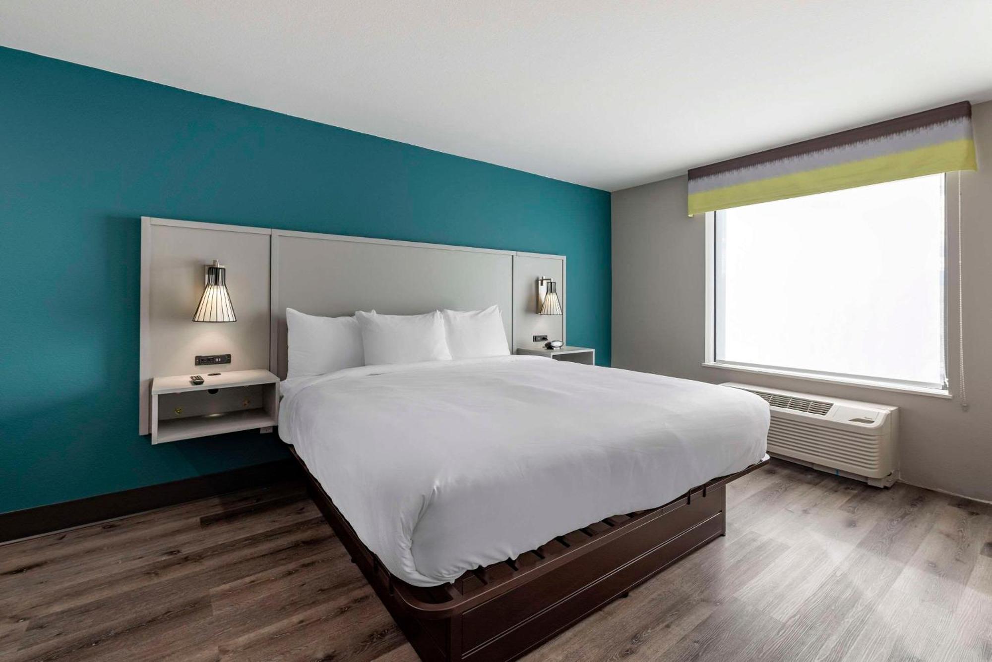 Comfort Suites Colorado Springs East - Medical Center Area 外观 照片